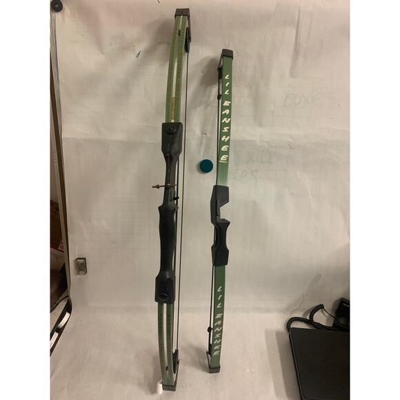 Barnett Banshee Quad Compound Bow and Lil Banshee Bow - Picture 1 of 9